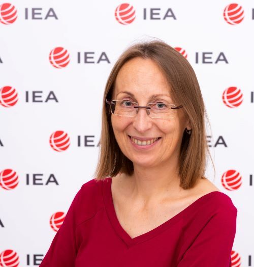 Dr. Paulína Koršňáková